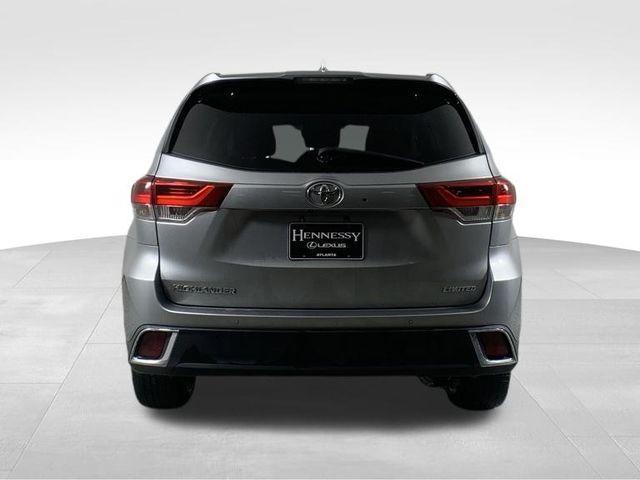 used 2019 Toyota Highlander car, priced at $30,990