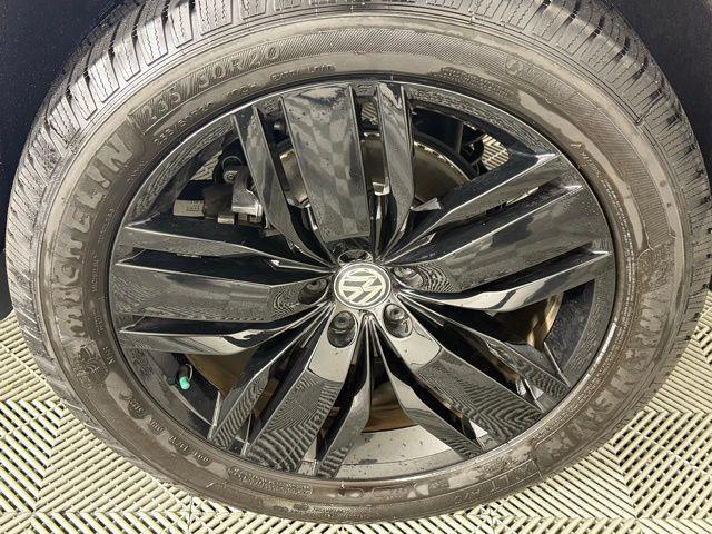 used 2019 Volkswagen Atlas car, priced at $25,490