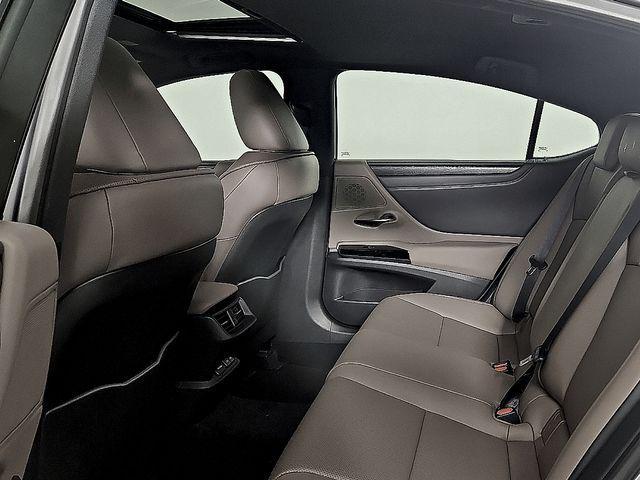 new 2025 Lexus ES 350 car, priced at $48,684
