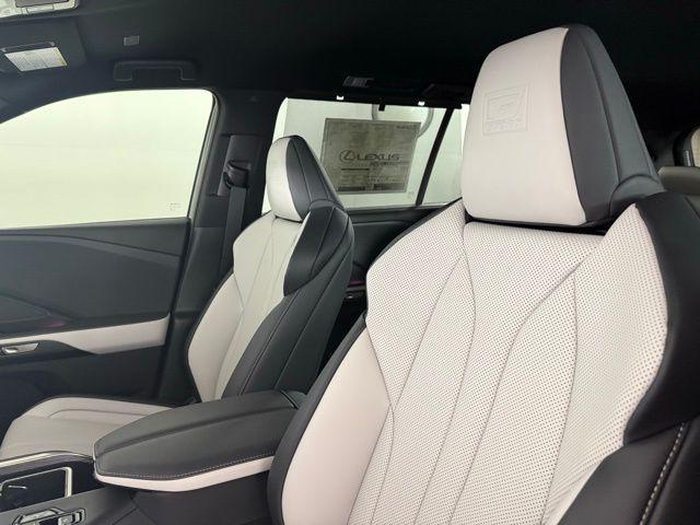 new 2025 Lexus TX 500h car, priced at $75,429
