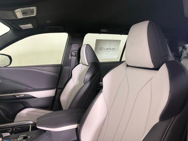 new 2025 Lexus TX 500h car, priced at $75,429
