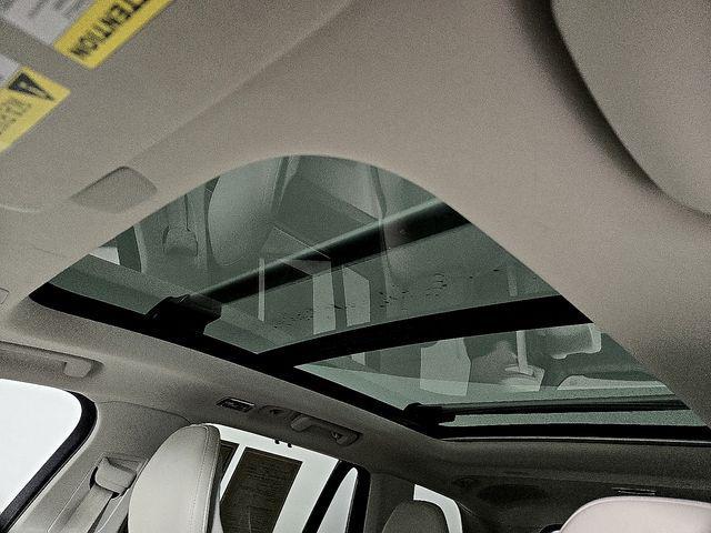 used 2021 Volvo XC90 car, priced at $28,690