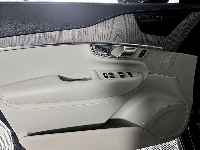 used 2021 Volvo XC90 car, priced at $28,690