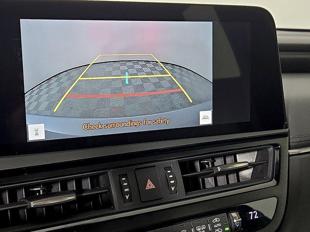 new 2025 Lexus ES 350 car, priced at $49,275