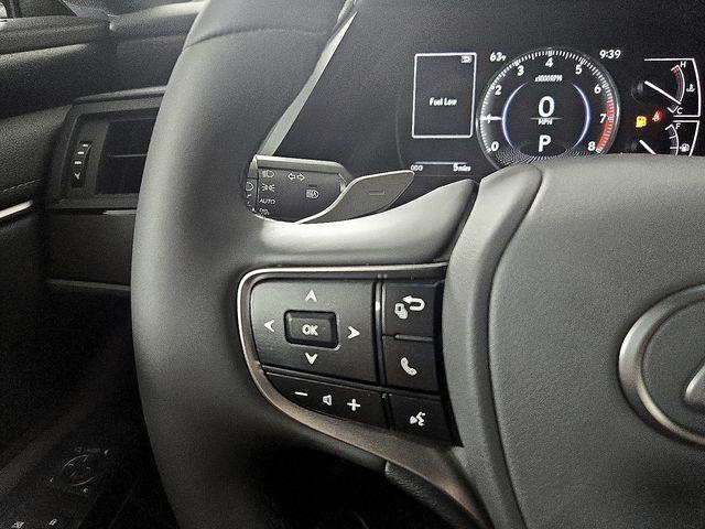 new 2025 Lexus ES 350 car, priced at $49,275