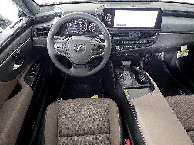 new 2025 Lexus ES 350 car, priced at $49,275