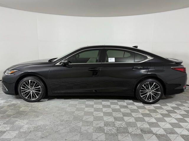 new 2025 Lexus ES 300h car, priced at $50,844