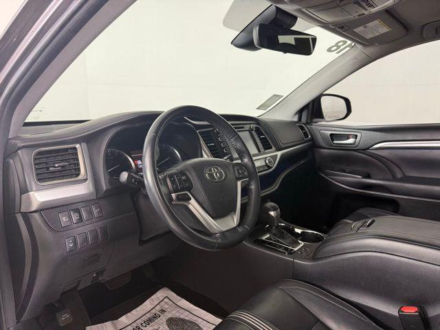 used 2018 Toyota Highlander car, priced at $22,990