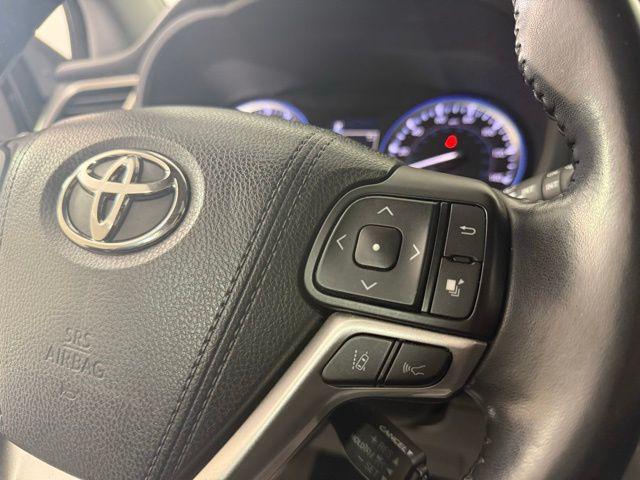 used 2018 Toyota Highlander car, priced at $22,990
