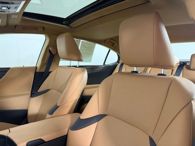 used 2023 Lexus ES 350 car, priced at $41,490