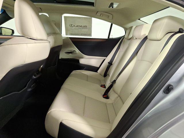 new 2025 Lexus ES 350 car, priced at $50,524