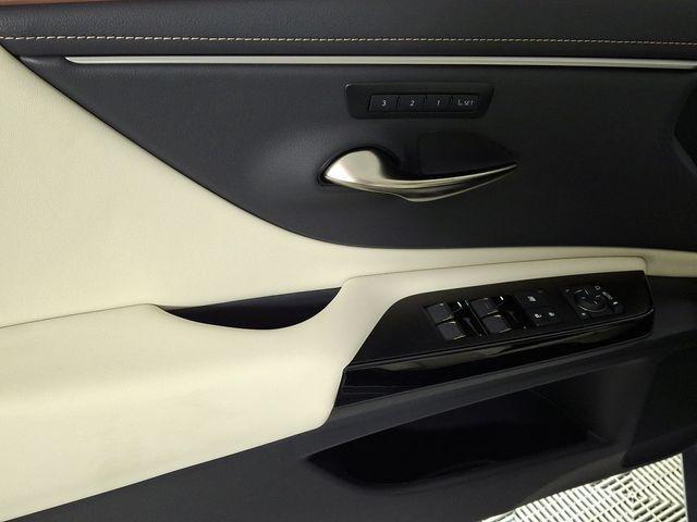 new 2025 Lexus ES 350 car, priced at $50,524