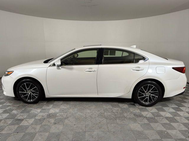 used 2016 Lexus ES 350 car, priced at $25,490