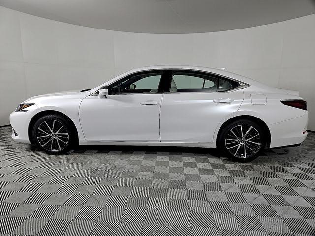 new 2025 Lexus ES 350 car, priced at $47,935