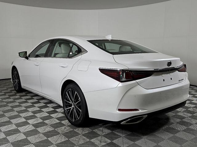 new 2025 Lexus ES 350 car, priced at $47,935