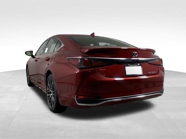 new 2024 Lexus ES 300h car, priced at $50,585