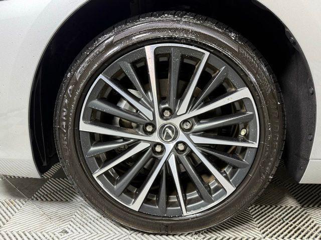 used 2025 Lexus ES 350 car, priced at $44,990