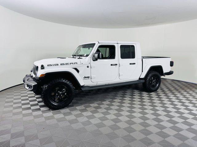 new 2025 Jeep Gladiator car, priced at $52,575