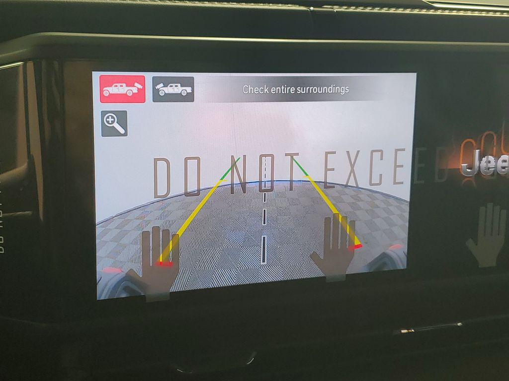 new 2025 Jeep Gladiator car, priced at $55,900