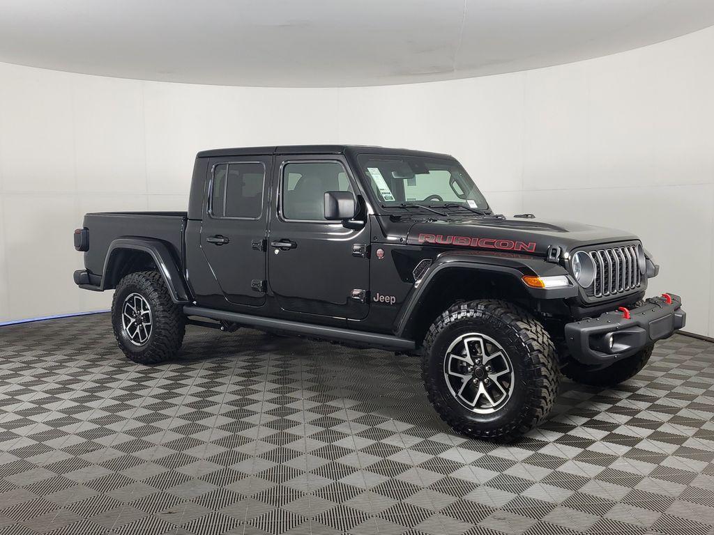 new 2025 Jeep Gladiator car, priced at $55,900