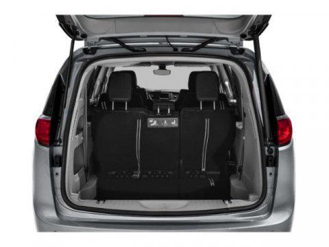 used 2020 Chrysler Pacifica car, priced at $15,691