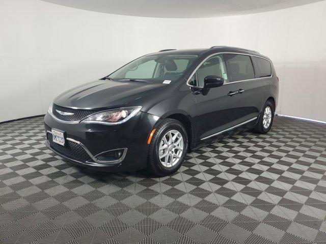 used 2020 Chrysler Pacifica car, priced at $13,300