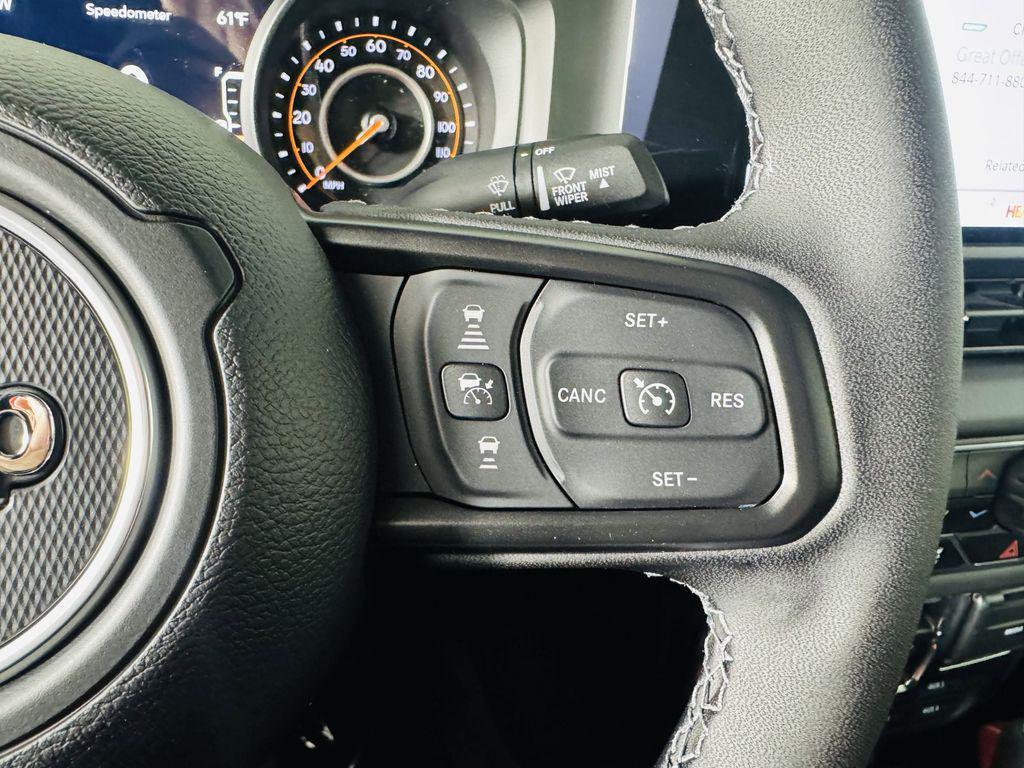 new 2025 Jeep Gladiator car, priced at $45,950