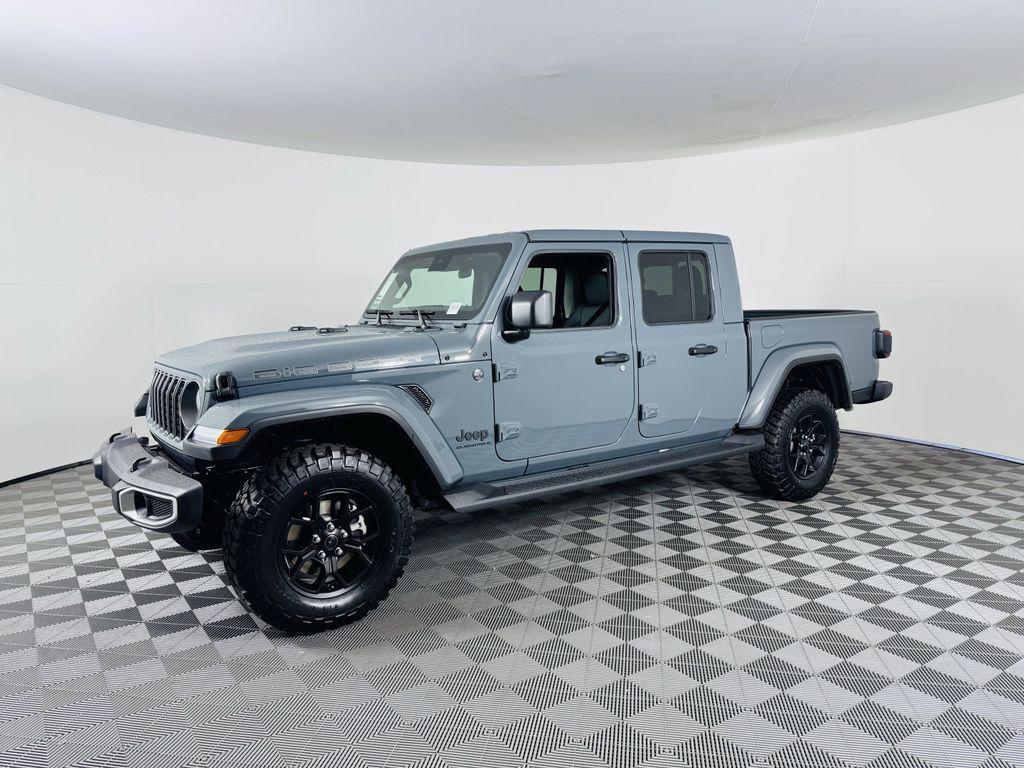 new 2025 Jeep Gladiator car, priced at $45,950
