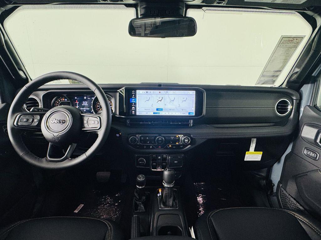 new 2025 Jeep Gladiator car, priced at $45,950