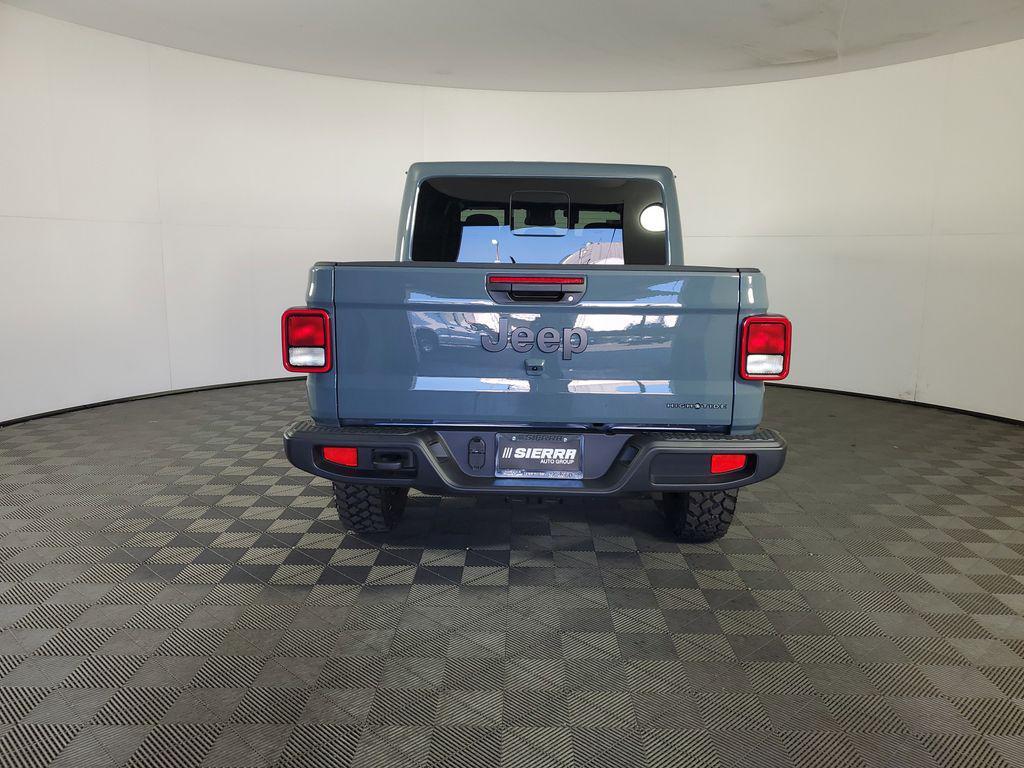 new 2025 Jeep Gladiator car, priced at $47,285