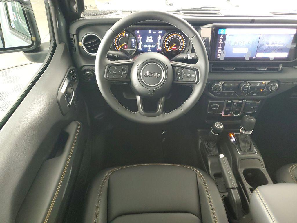 new 2025 Jeep Gladiator car, priced at $47,285