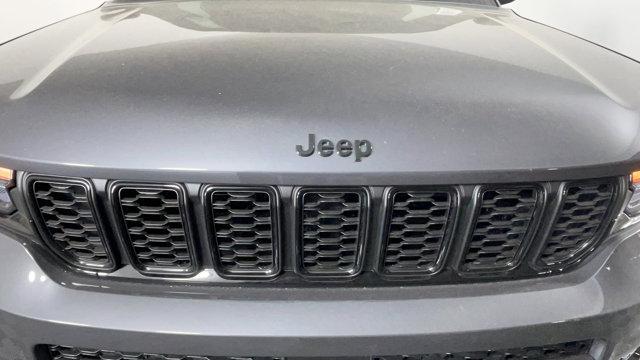 new 2025 Jeep Grand Cherokee L car, priced at $48,175