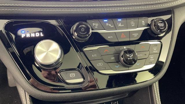 new 2025 Chrysler Pacifica car, priced at $52,545