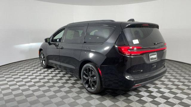 new 2025 Chrysler Pacifica car, priced at $52,545