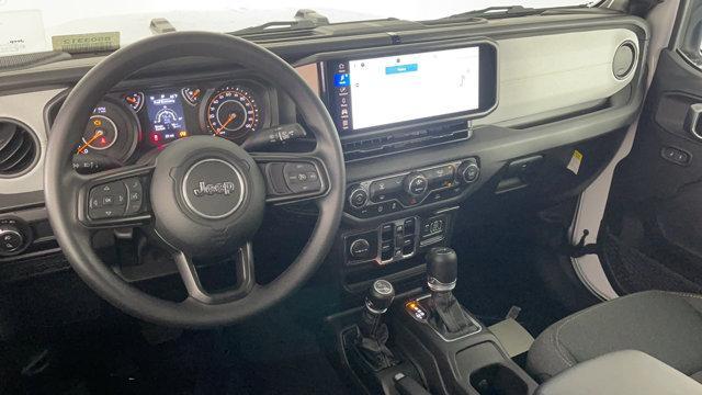 new 2025 Jeep Gladiator car, priced at $42,790