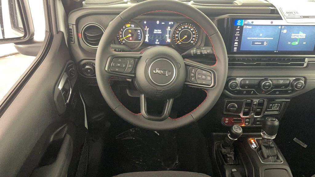 new 2025 Jeep Wrangler car, priced at $51,050