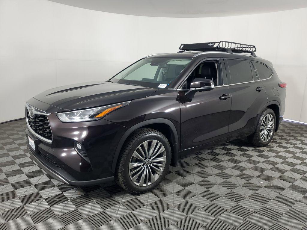 used 2022 Toyota Highlander car, priced at $36,550