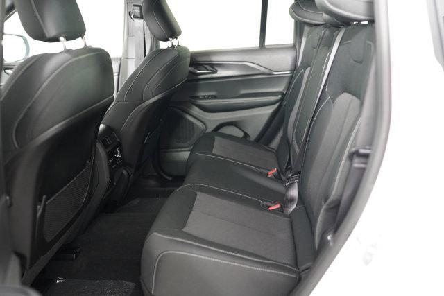 used 2025 Jeep Grand Cherokee car, priced at $34,262
