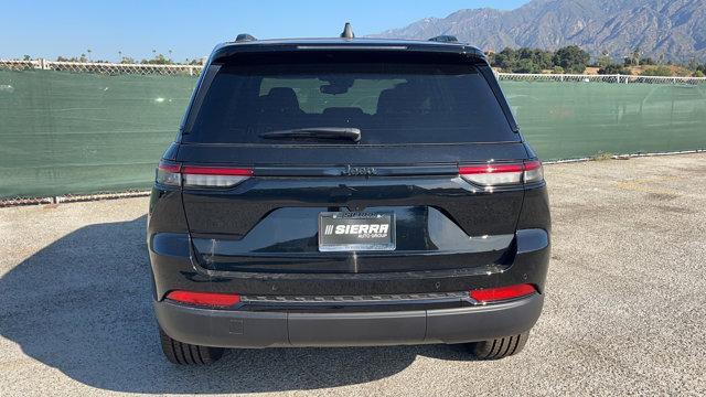 new 2024 Jeep Grand Cherokee car, priced at $47,175