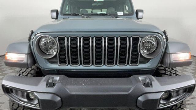 new 2025 Jeep Gladiator car, priced at $43,385