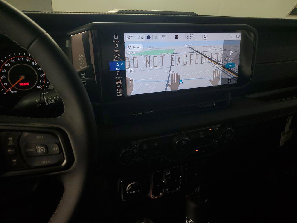 new 2025 Jeep Gladiator car, priced at $45,999