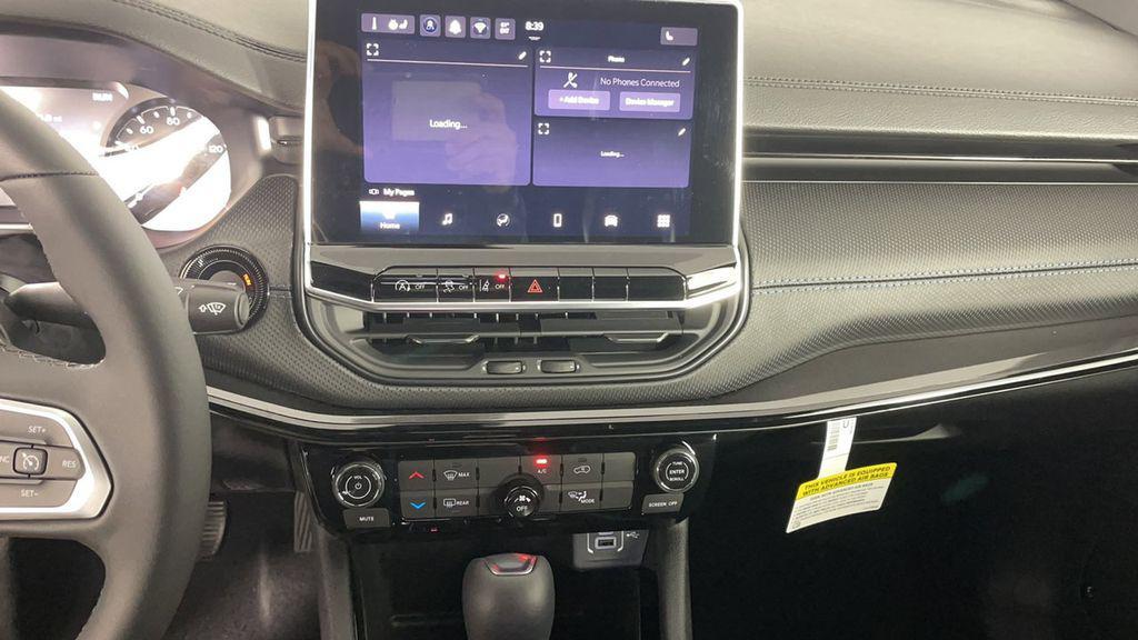 new 2025 Jeep Compass car, priced at $29,250