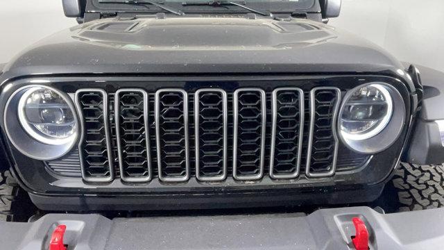 new 2025 Jeep Wrangler car, priced at $64,925