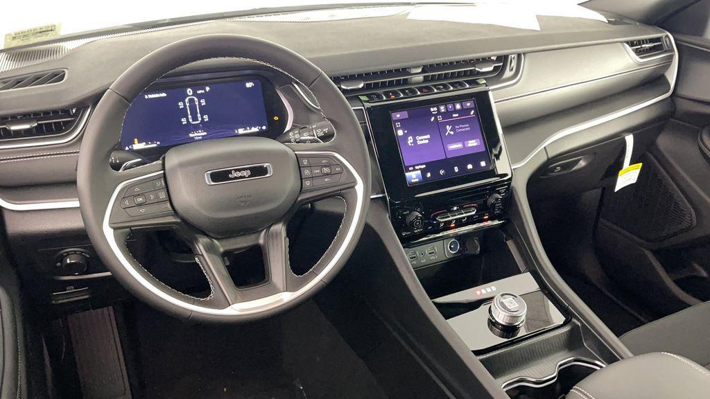new 2025 Jeep Grand Cherokee L car, priced at $36,750