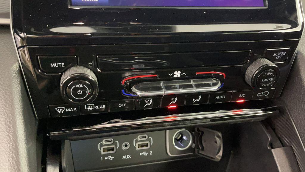 new 2025 Jeep Grand Cherokee L car, priced at $36,750