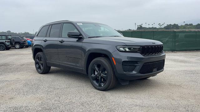 new 2024 Jeep Grand Cherokee car, priced at $50,170