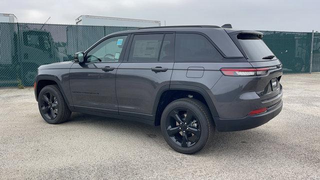 new 2024 Jeep Grand Cherokee car, priced at $50,170