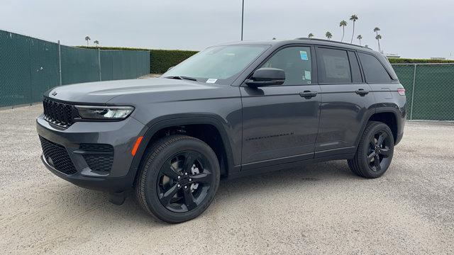 new 2024 Jeep Grand Cherokee car, priced at $50,170