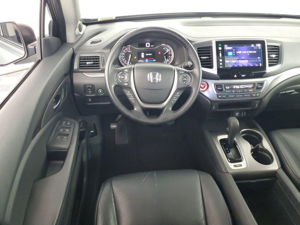 used 2016 Honda Pilot car, priced at $12,800