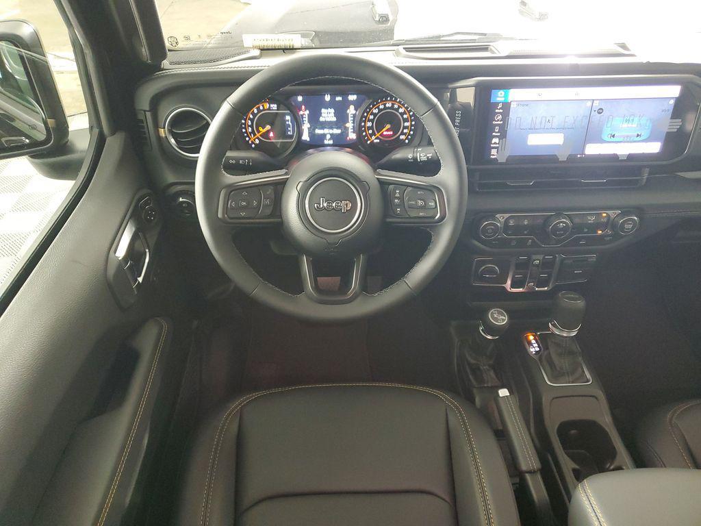 new 2025 Jeep Gladiator car, priced at $44,550